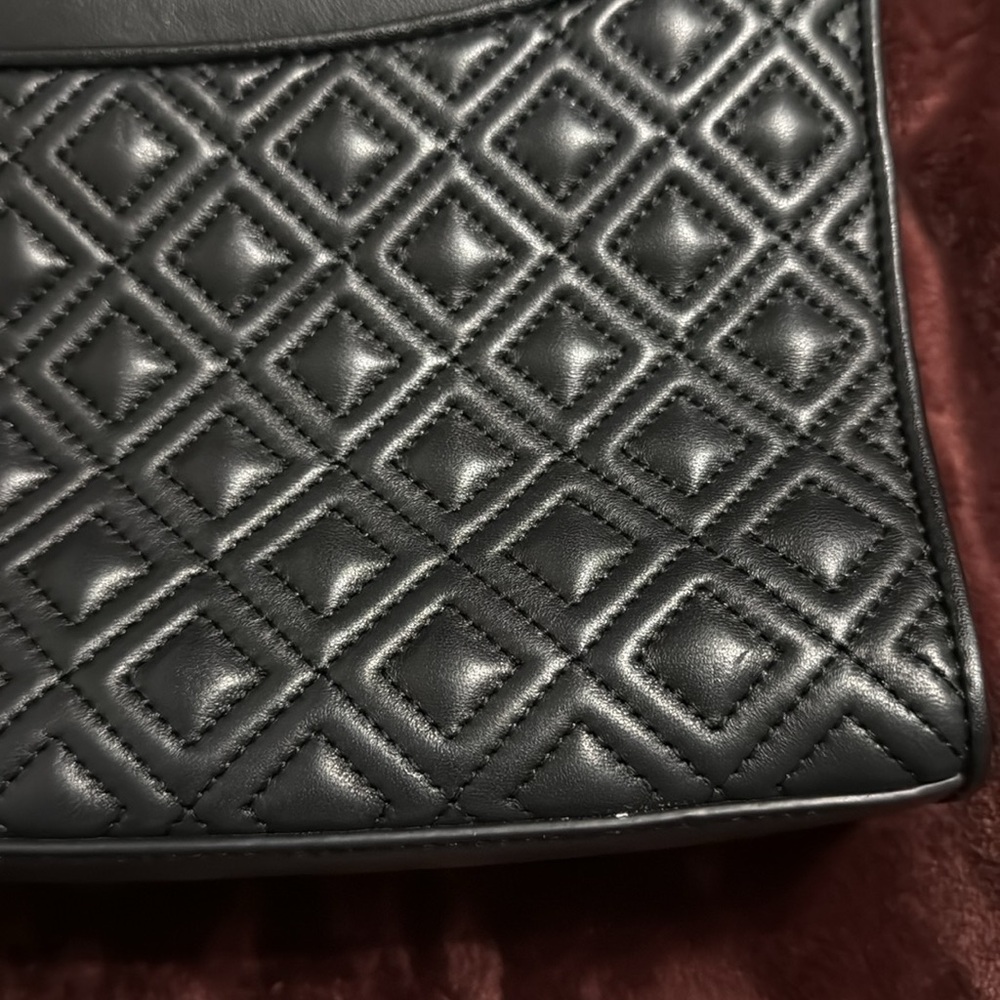 Tory Burch Bag - Picture 9 of 17